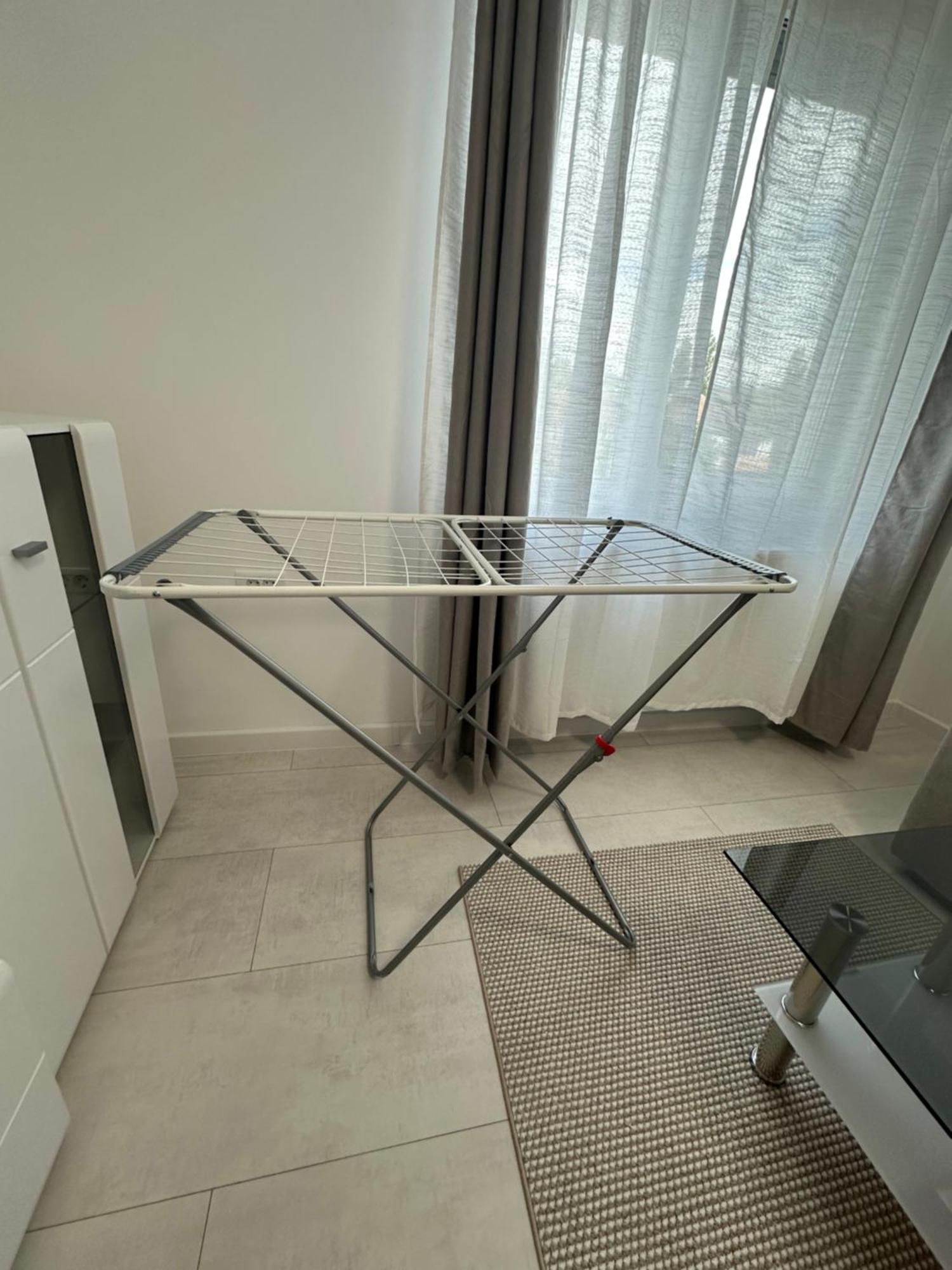 Ferienwohnung Apartament Ultra Central 3 Hunedoara Exterior foto